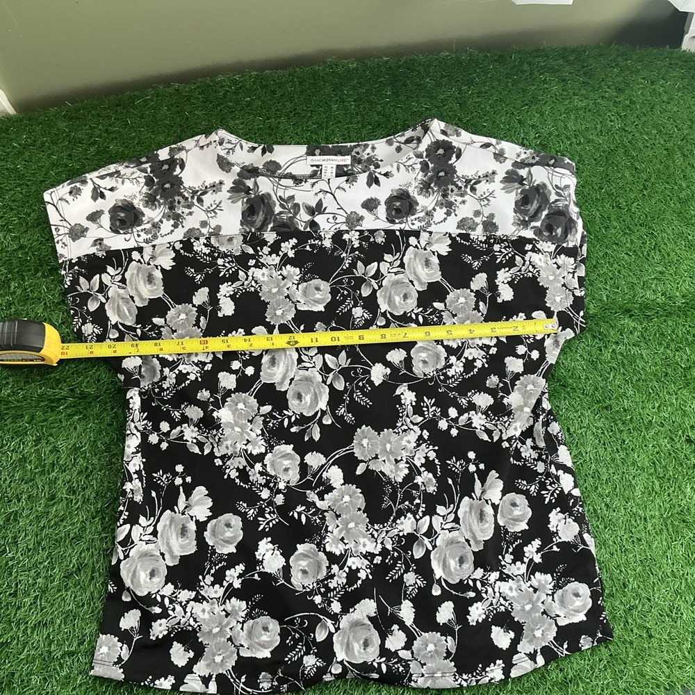 Isaac Mizrahi Live-floral Muted Blouse -size Medium